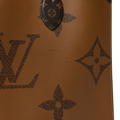 Louis Vuitton Reverse Monogram Giant Onthego MM 11 of 11