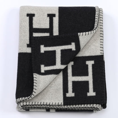 Hermes Wool Cashmere Avalon Blanket Ecru Gris Fonce 4 of 6