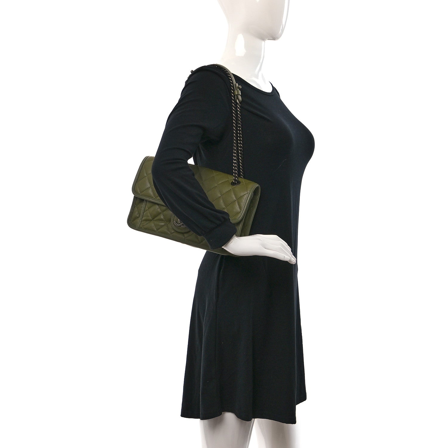 Chanel Calfskin Quilted Medium Casual Riviera Flap Green 2 of 11