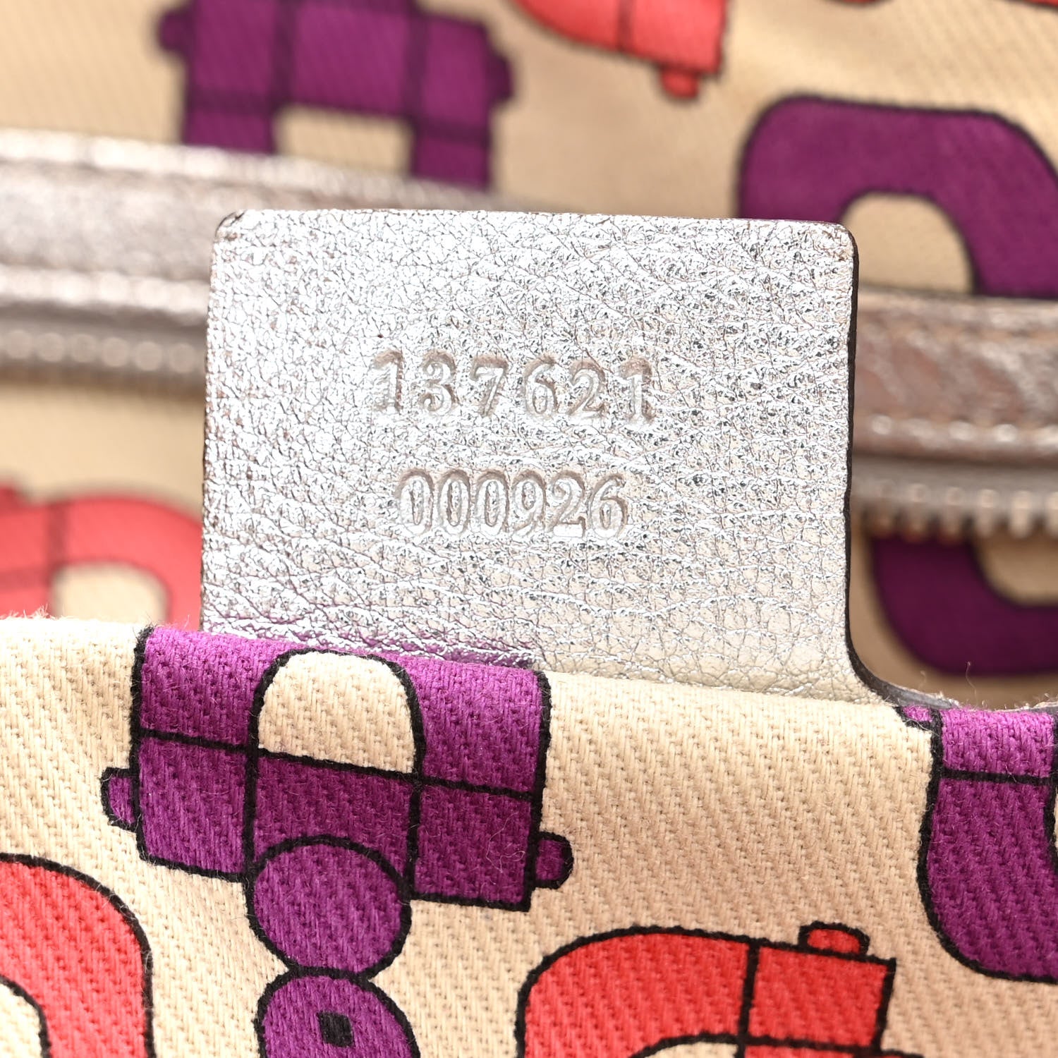 Gucci Metallic Guccissima Medium Pelham Shoulder Bag Silver 7 of 15