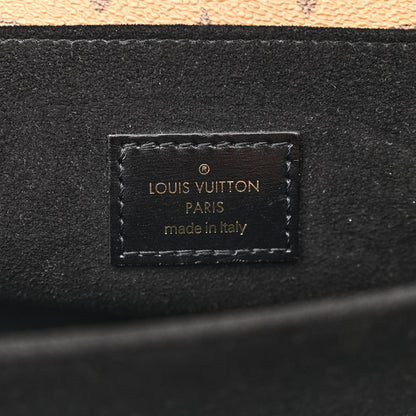 Louis Vuitton Reverse Monogram Pochette Metis 7 of 10