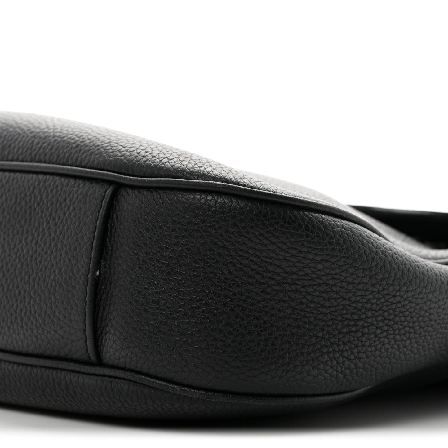 Grained Calfskin Saddle Messenger Bag Black