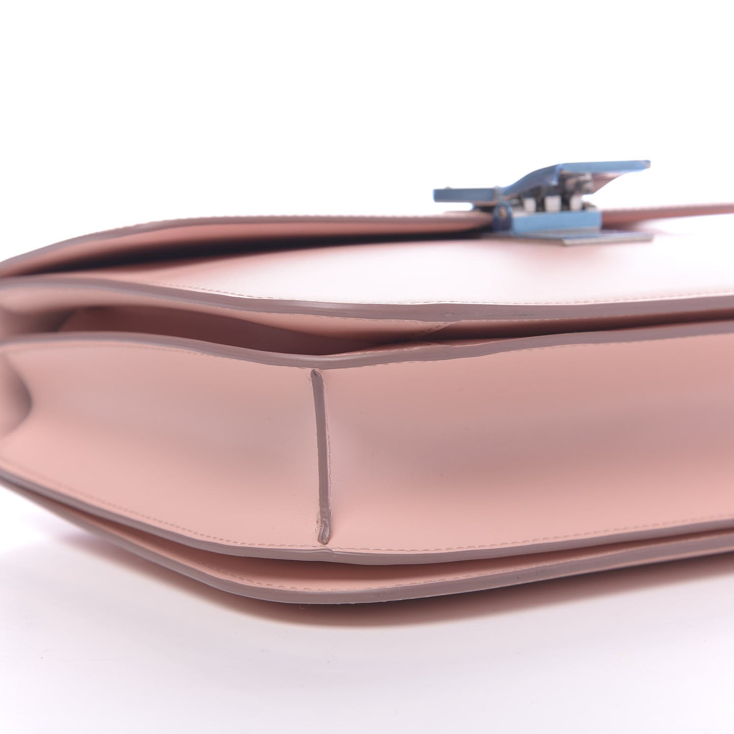 Box Calfskin Medium Classic Box Flap Bag Blush