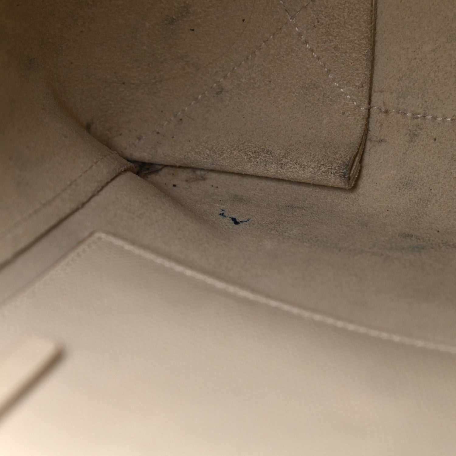 Celine Grained Calfskin Small Vertical Cabas Cream 14 of 28