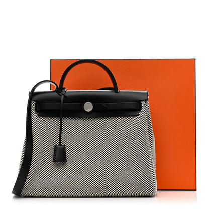 Hermes Vache Hunter Criss Viking Herbag Zip Retourne 31 PM Ecru Black 12 of 12