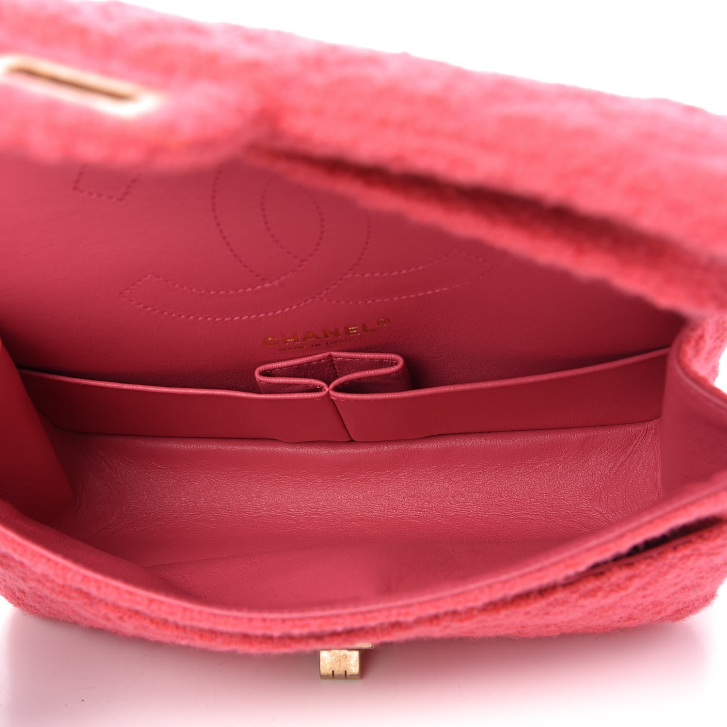 Chanel Wool Tweed Quilted 2.55 Reissue 225 Flap Pink 5 of 10