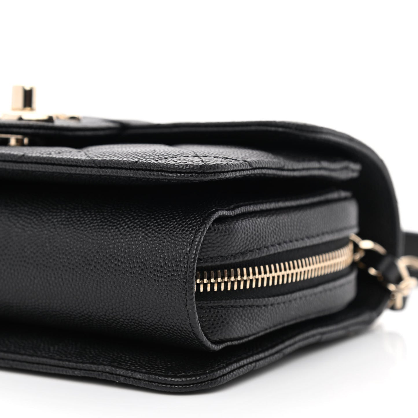 Caviar Quilted Like A Wallet Flap Black