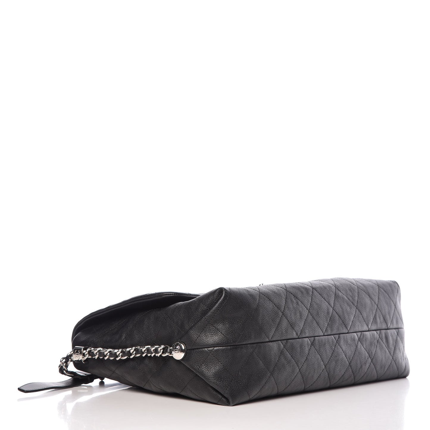 Grained Calfskin Stitched Medium Braided With Style Flap Black