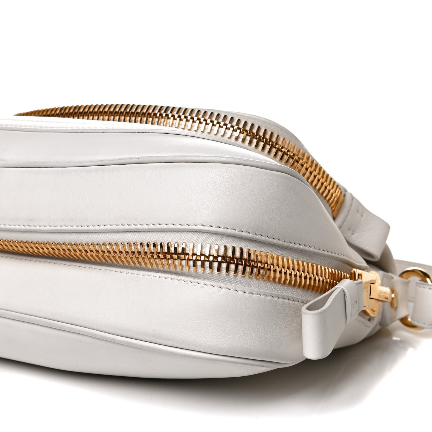 Grained Calfskin Medium Jennifer Chalk