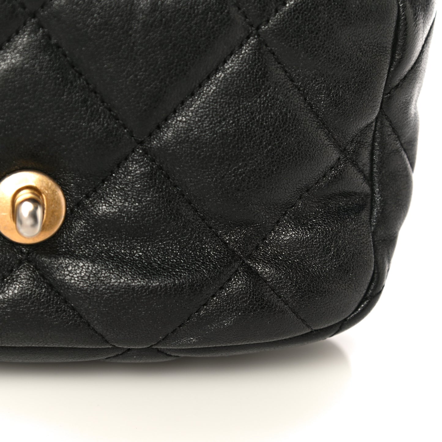 Lambskin Quilted Chanel 19 Waist Bag Black