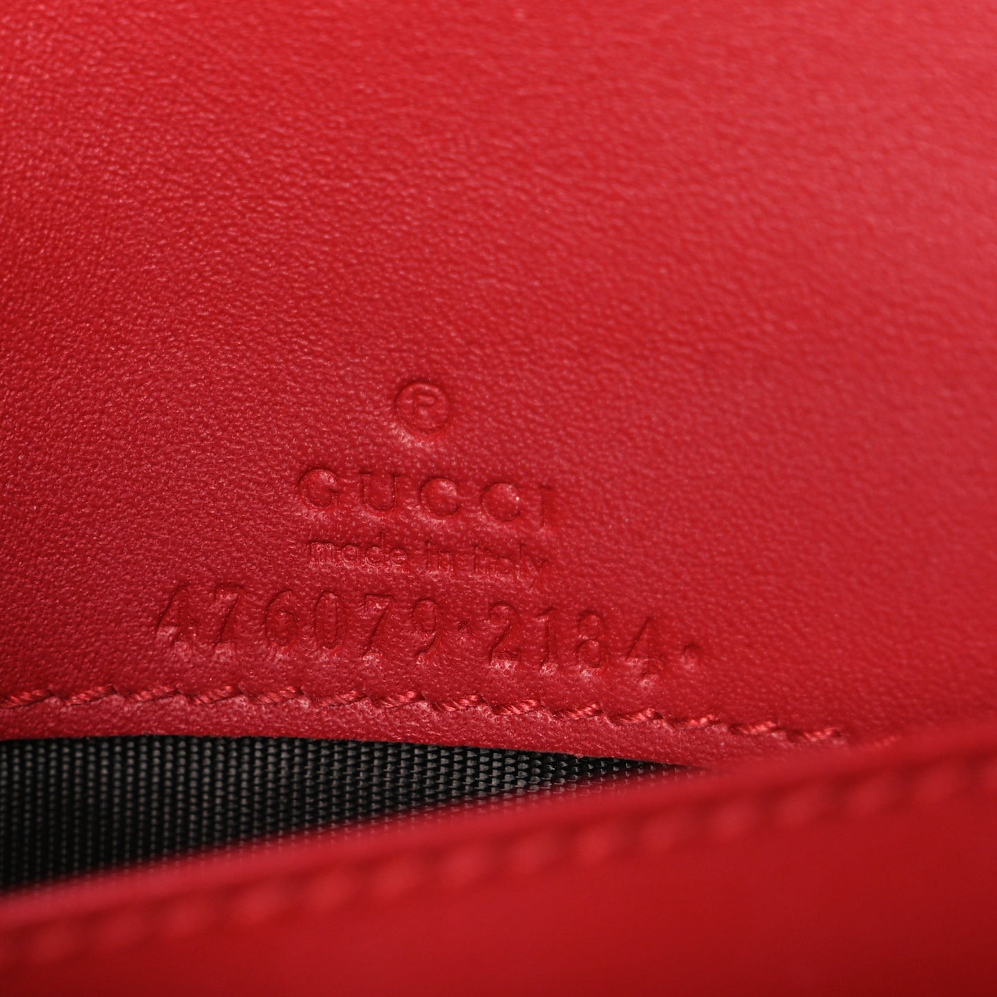 Calfskin Queen Margaret Chain Wallet Blue Agata Hibiscus Red Mystic White