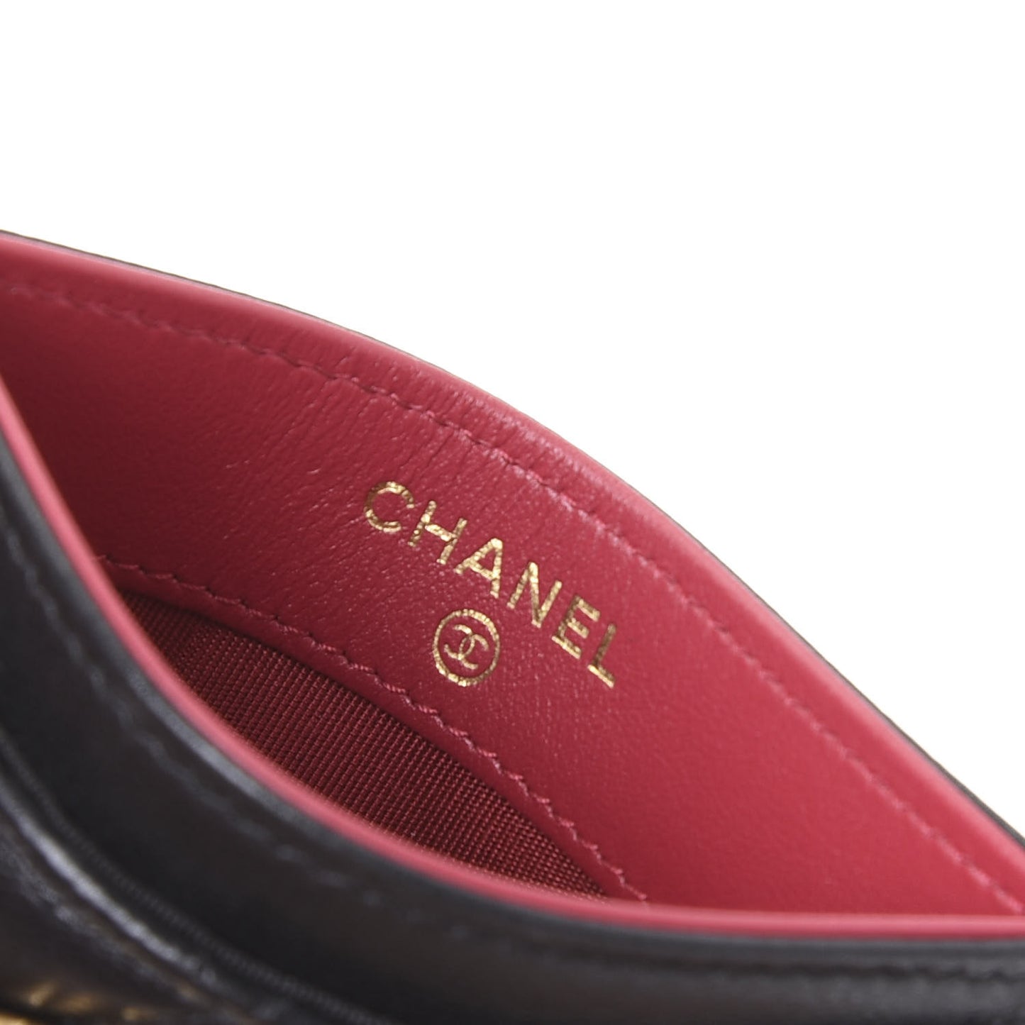 Shiny Goatskin Quilted Chanel 19 Card Holder Black