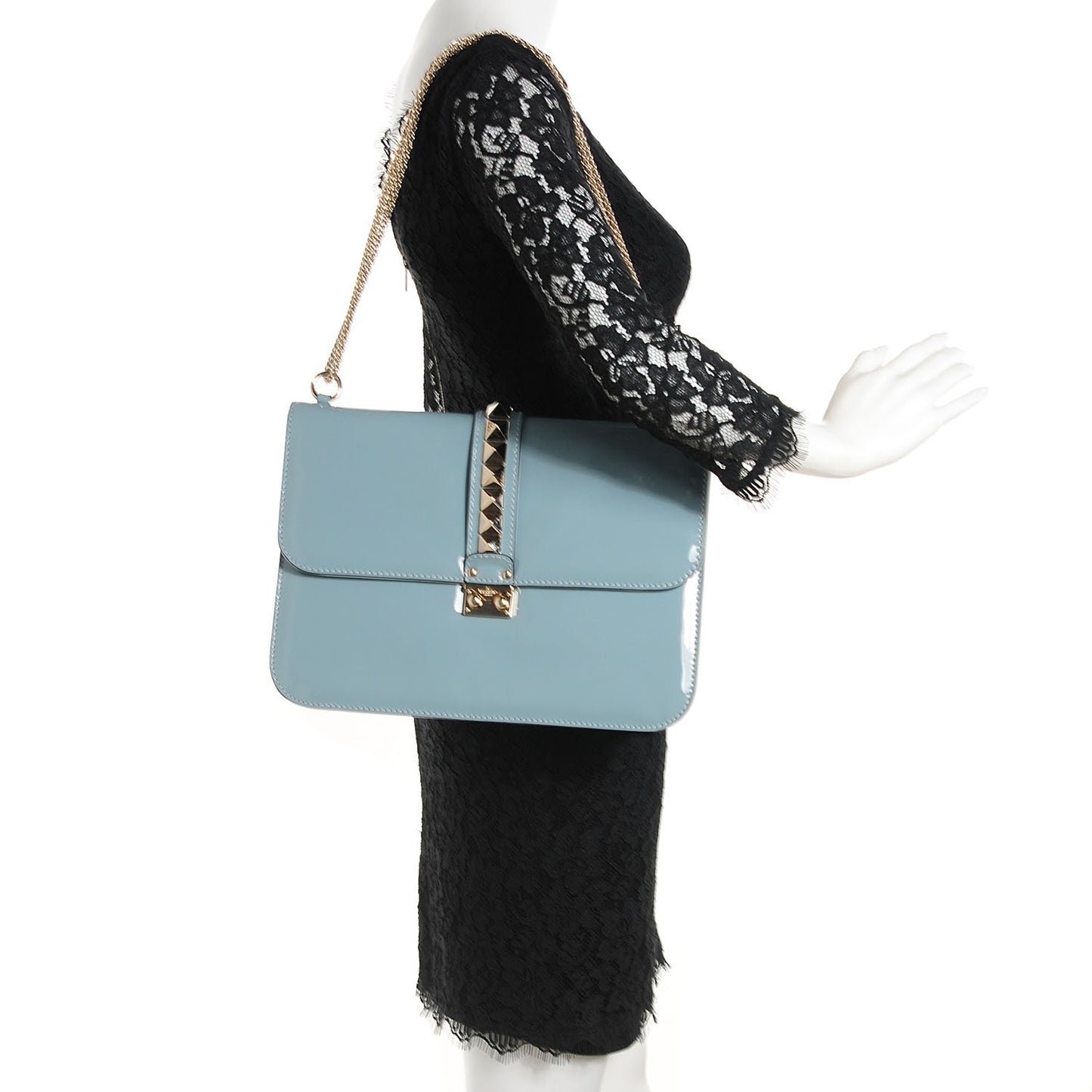 Patent Large Glam Lock Rockstud Flap Smoke