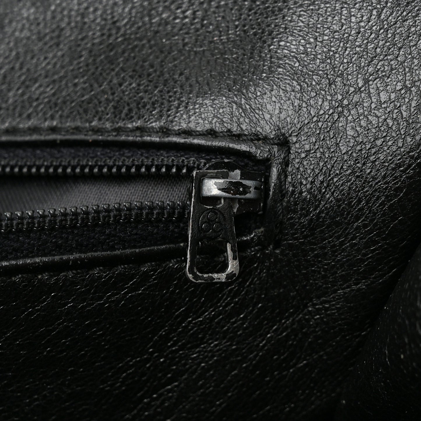 Lambskin Stitched Shoulder Bag Black