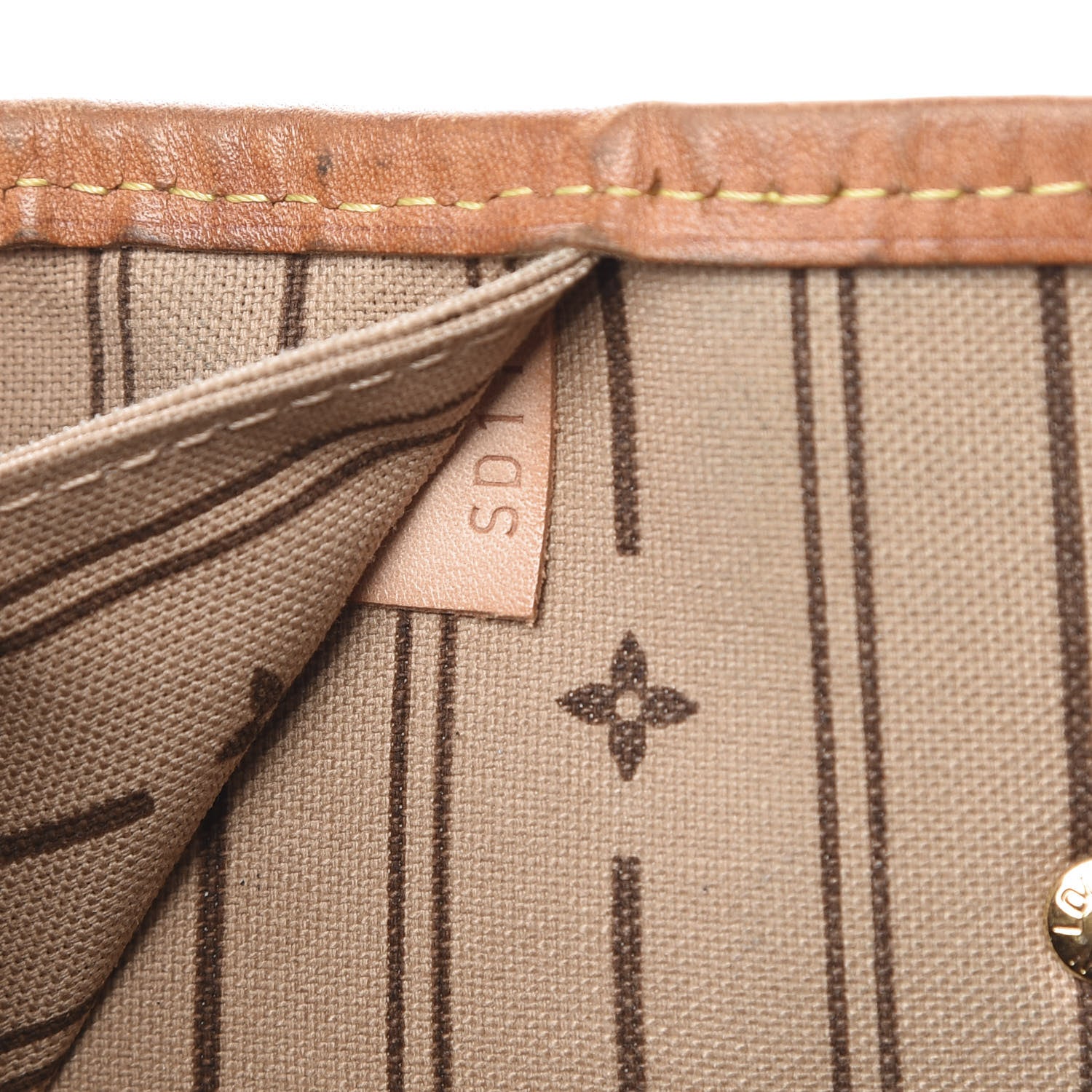 Louis Vuitton Monogram Neverfull MM 7 of 18