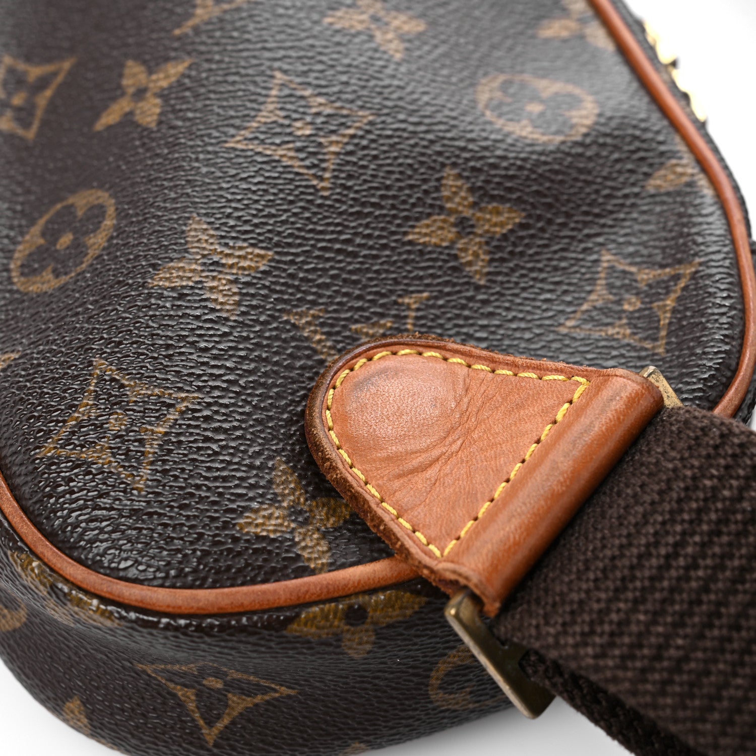 Louis Vuitton Monogram Pochette Gange 9 of 11