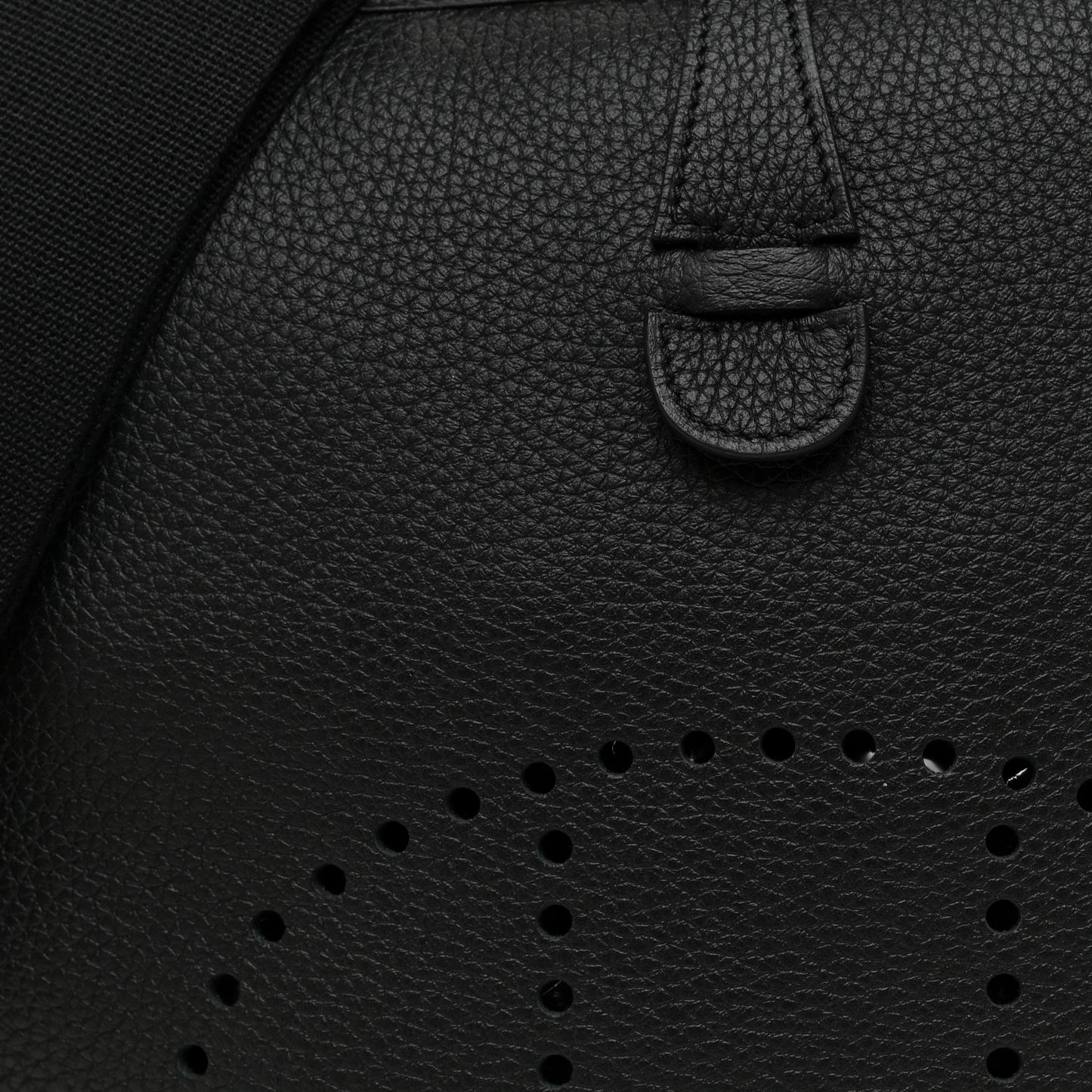 Taurillon Clemence Evelyne III PM Black