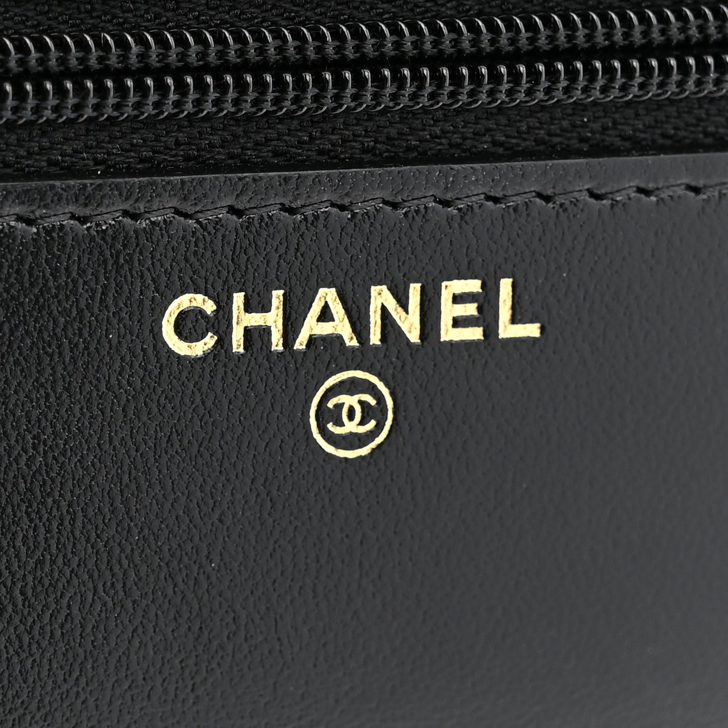 Shiny Lambskin Quilted Golden Links Wallet On Chain WOC Black
