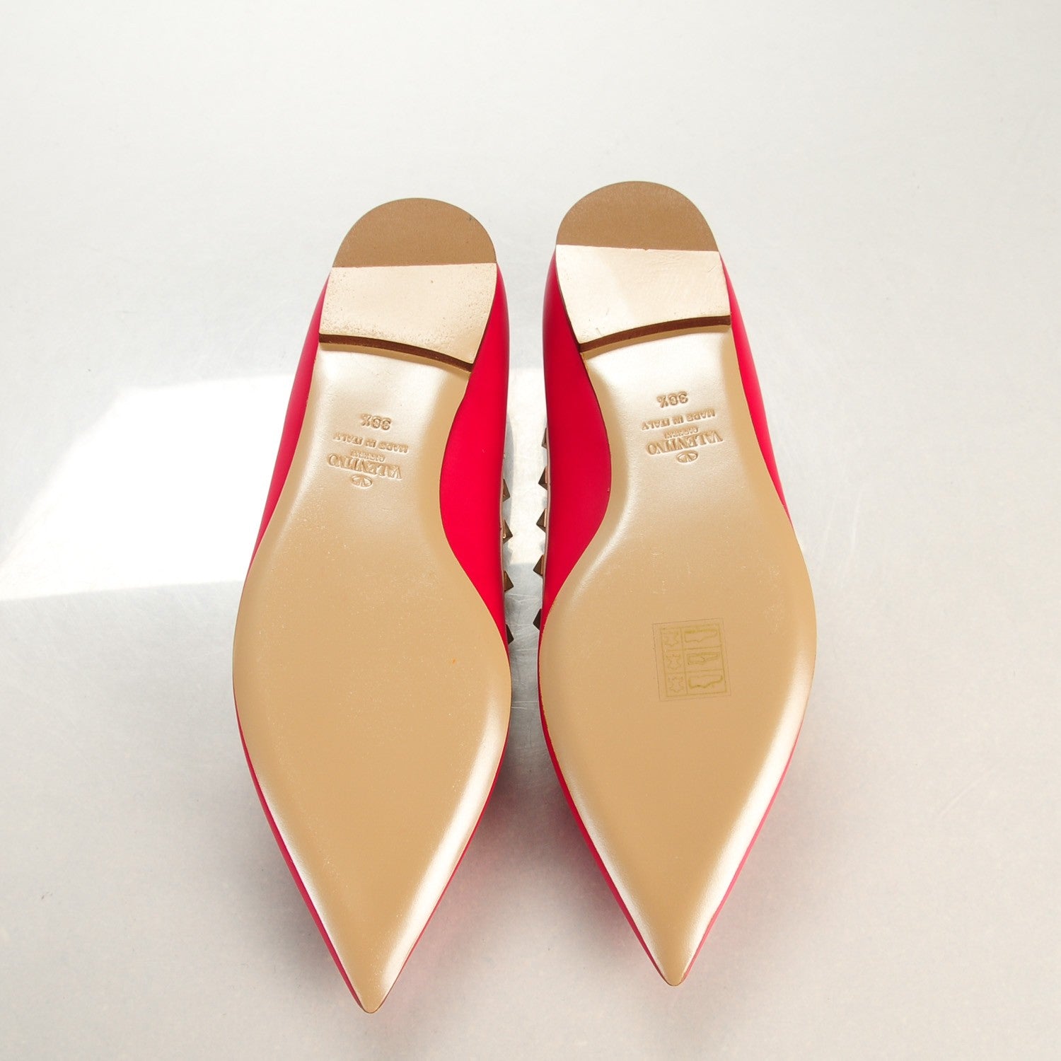 Valentino Garavani Calfskin Nappa Rockstud Ballerina Flats 38.5 Cyclamin Poudre 6 of 8