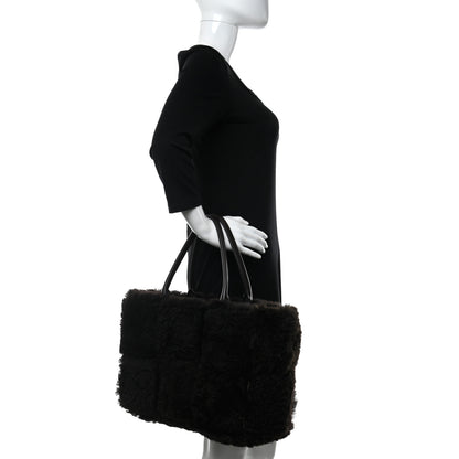 Bottega Veneta Shearling Intrecciato Arco Tote Fondant 2 of 10