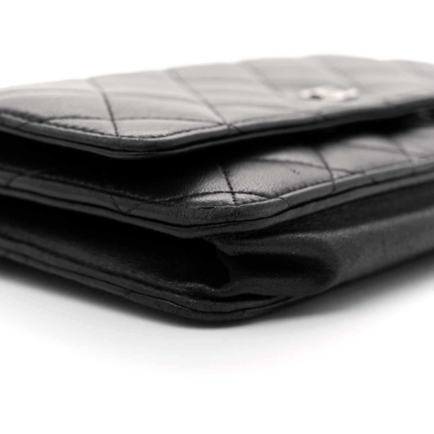 Lambskin Quilted Wallet On Chain WOC Black