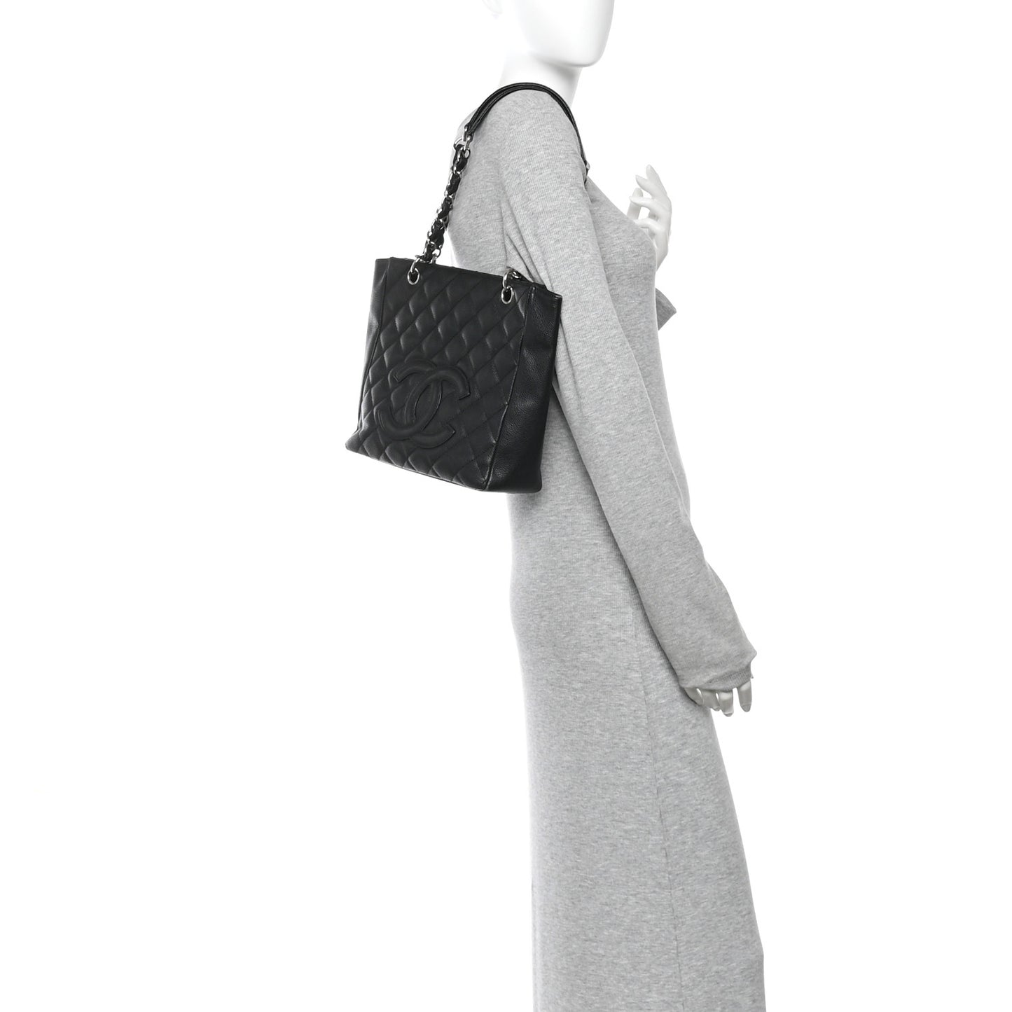 Caviar Quilted Petit Shopping Tote PST Black