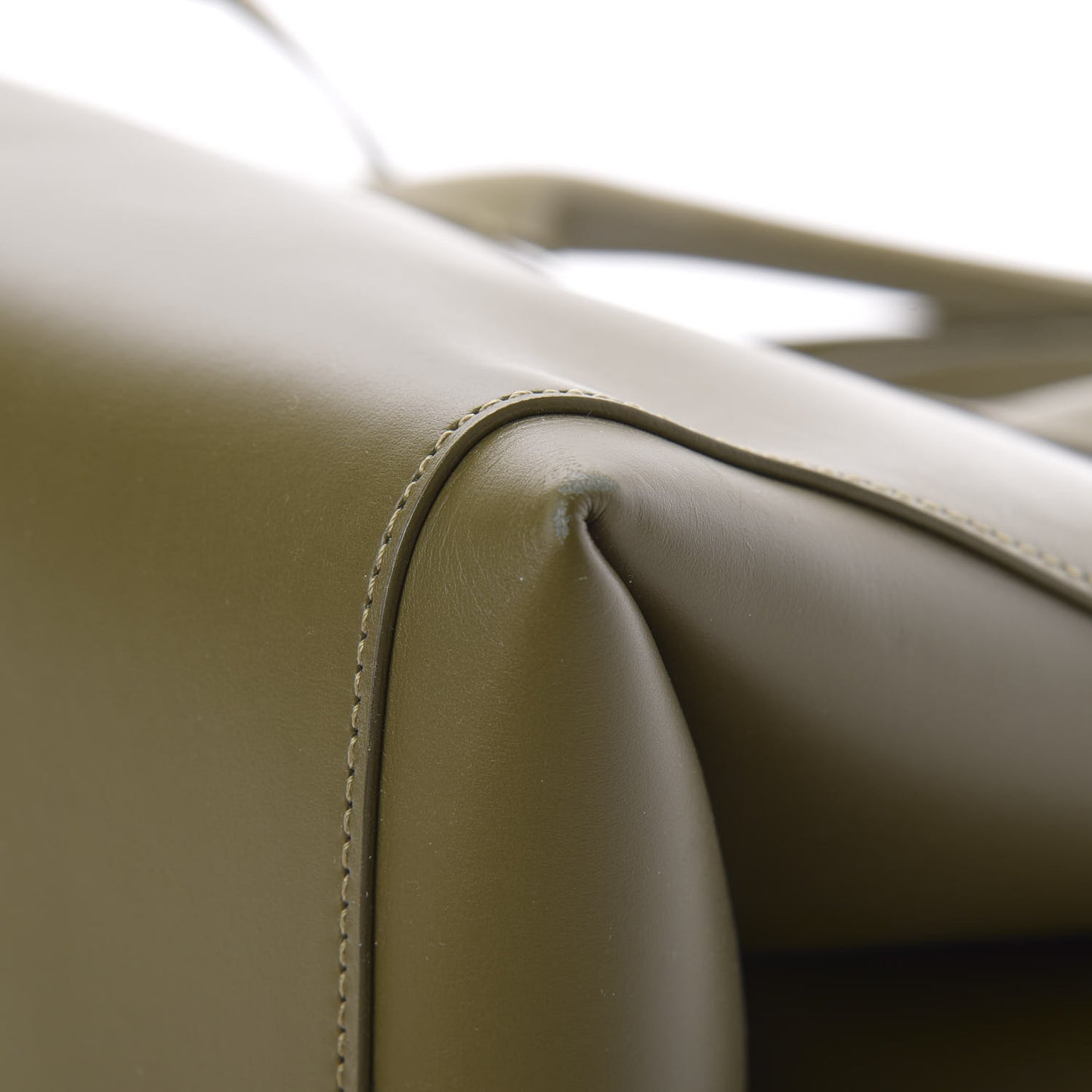 Calfskin Folded Bag Olive