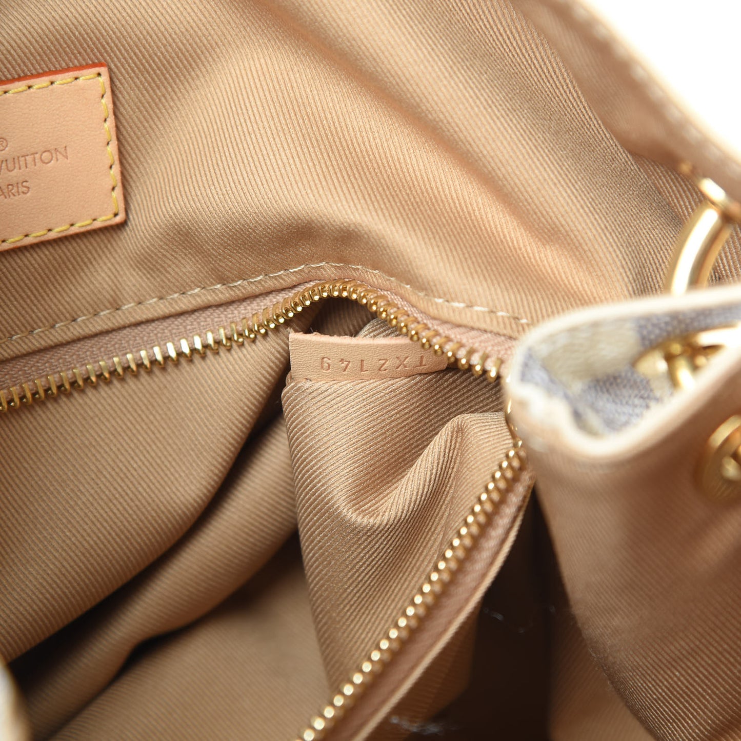 Damier Azur Graceful PM Beige