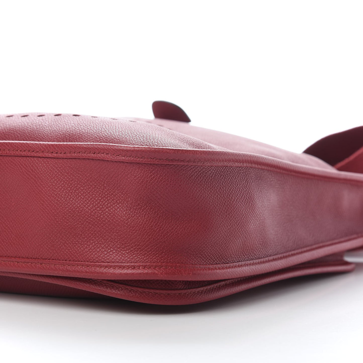 Epsom Evelyne III PM Rouge Grenat