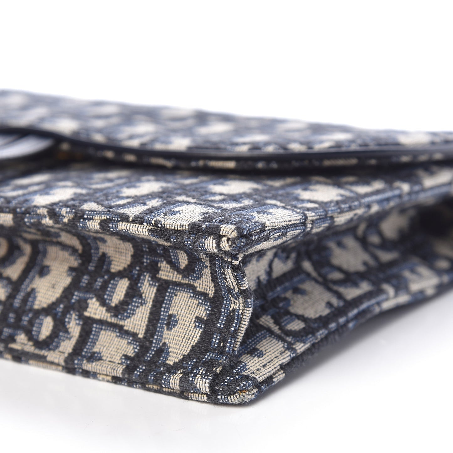 Oblique Saddle Chain Pouch Blue