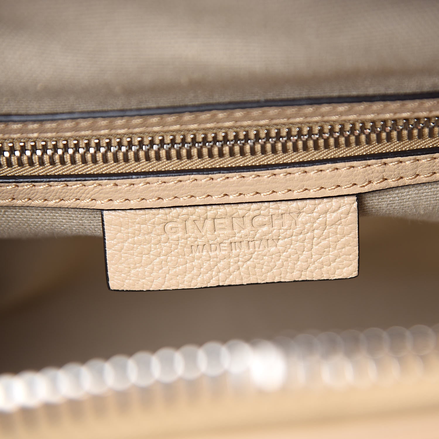 Givenchy Sugar Goatskin Small Antigona Light Beige 6 of 10
