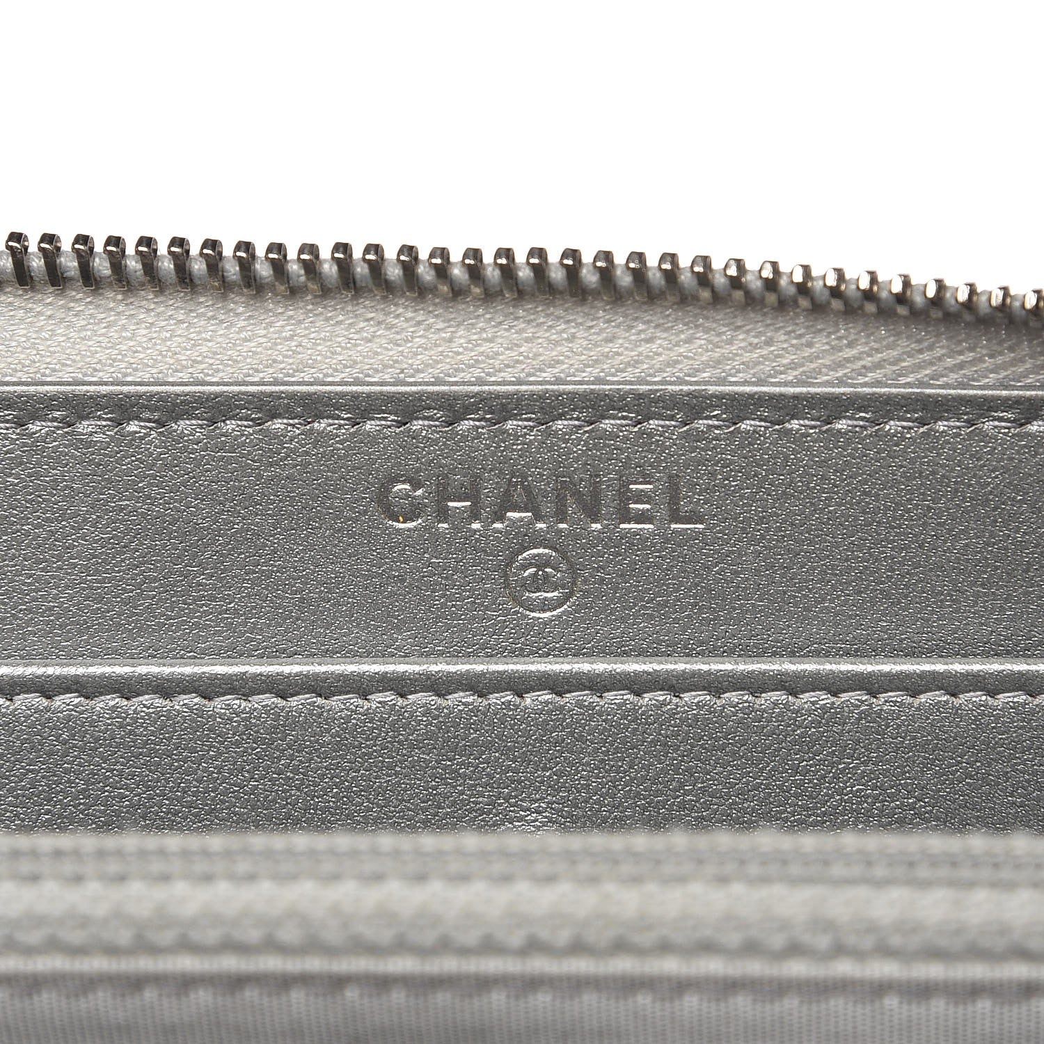 Chanel Metallic Calfskin Diamante Camellia Zip Around Wallet Silver 7 of 9