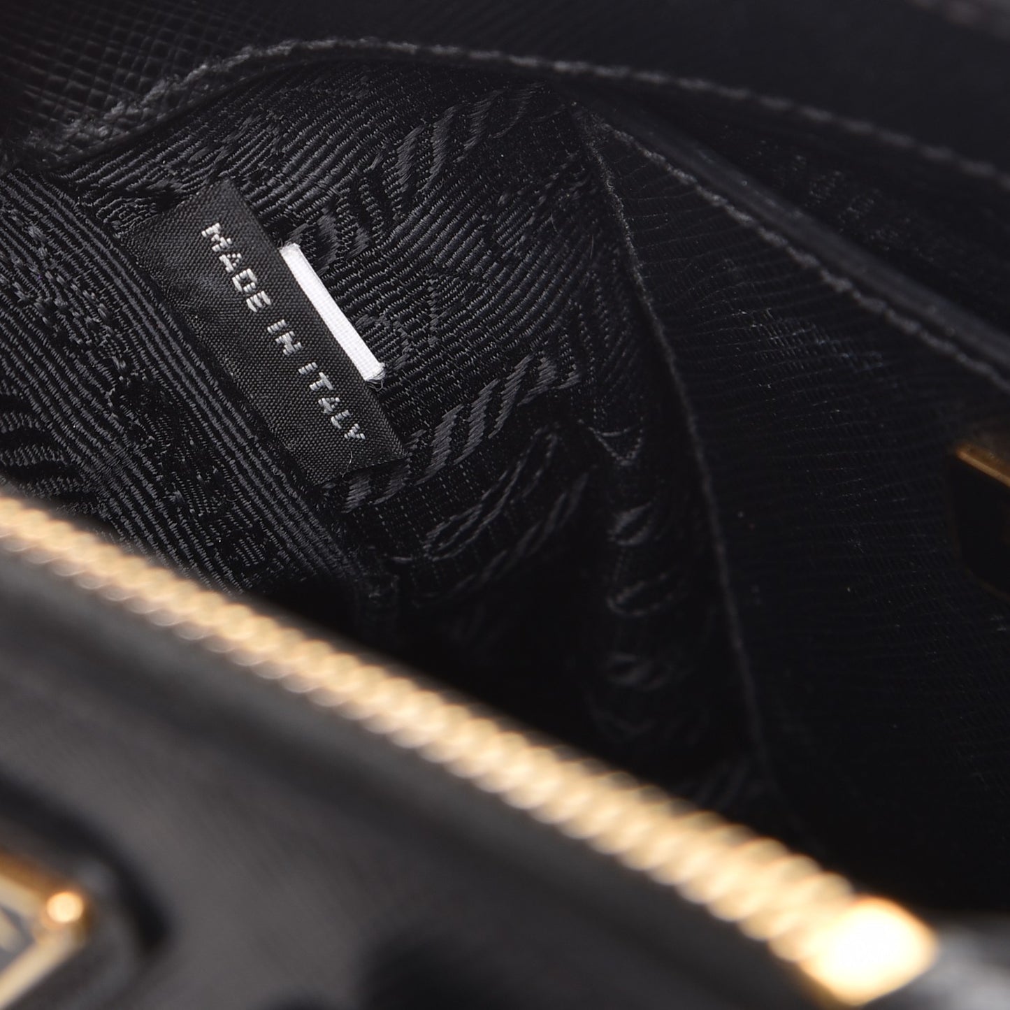 Saffiano Lux Mini Galleria Double Zip Tote Black