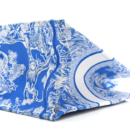 Christian Dior Canvas Embroidered Medium Dioriviera Toile De Jouy Book Tote Fluorescent Blue 10 of 11