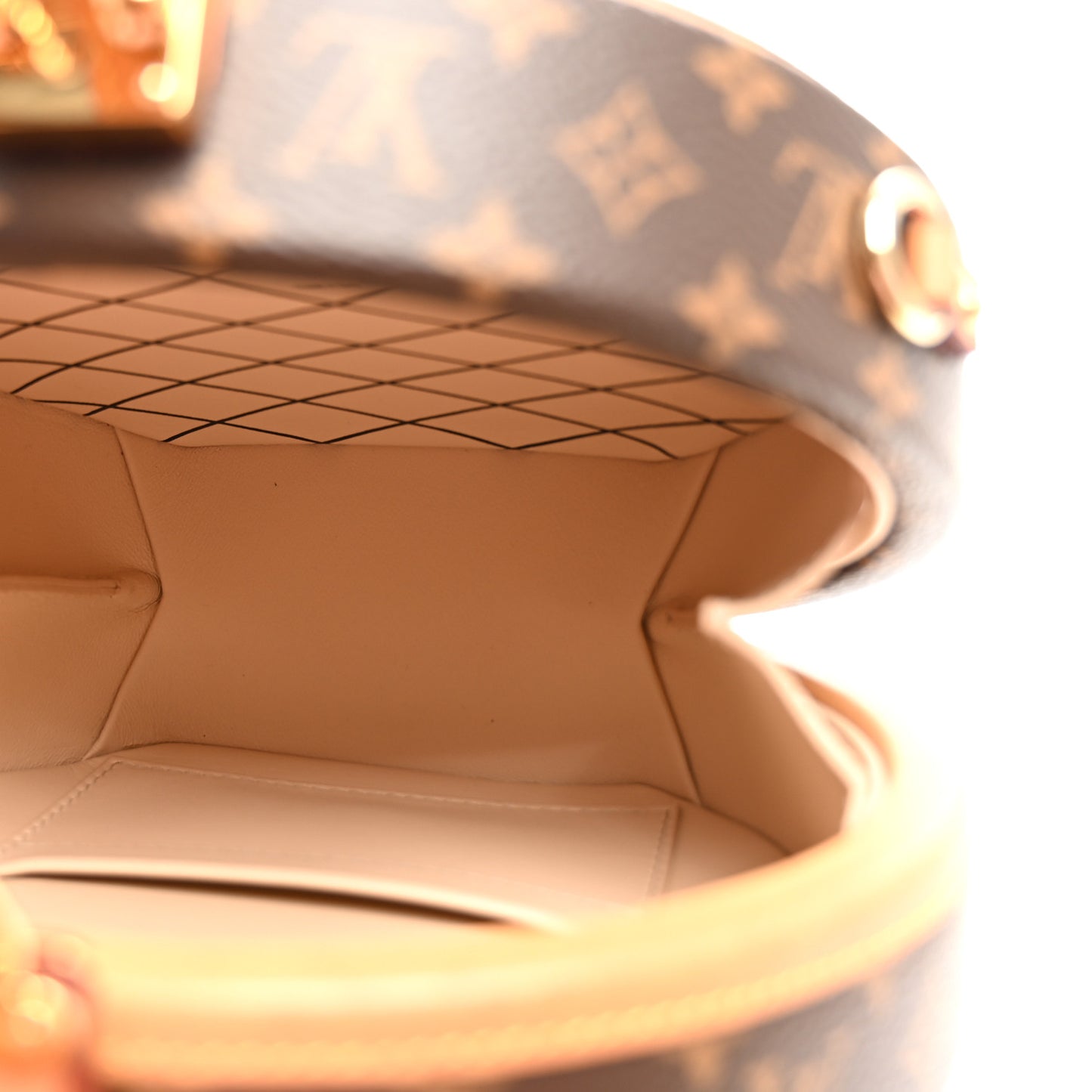 Monogram Petite Boite Chapeau