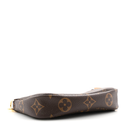 Louis Vuitton Monogram Mini Pochette Accessories 4 of 8