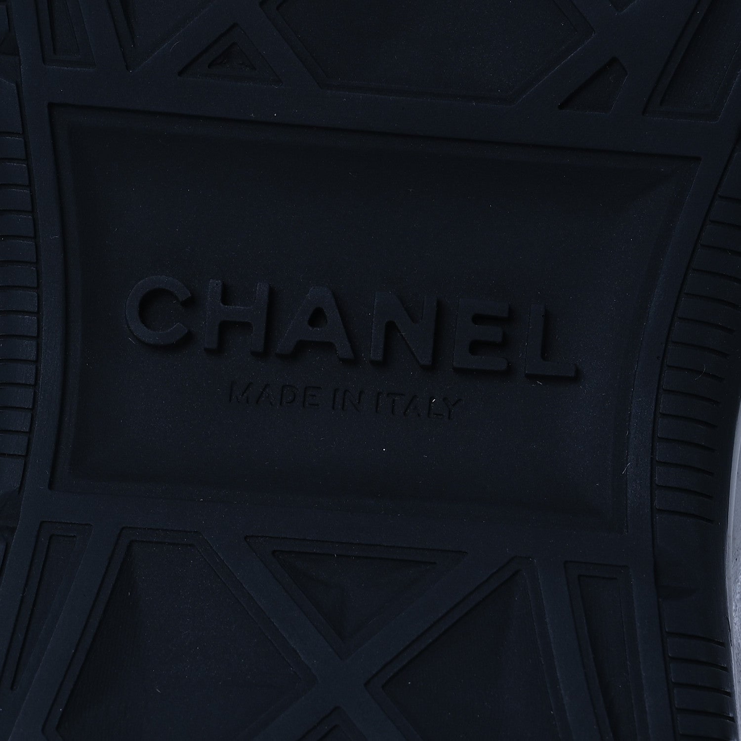 Chanel Suede Calfskin Nylon Grosgrain CC Sneakers 41.5 Grey 8 of 10