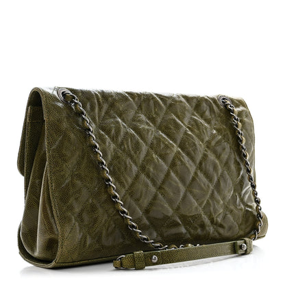 Chanel Crumpled Grained Calfskin Jumbo CC Crave Flap Green 3 of 16