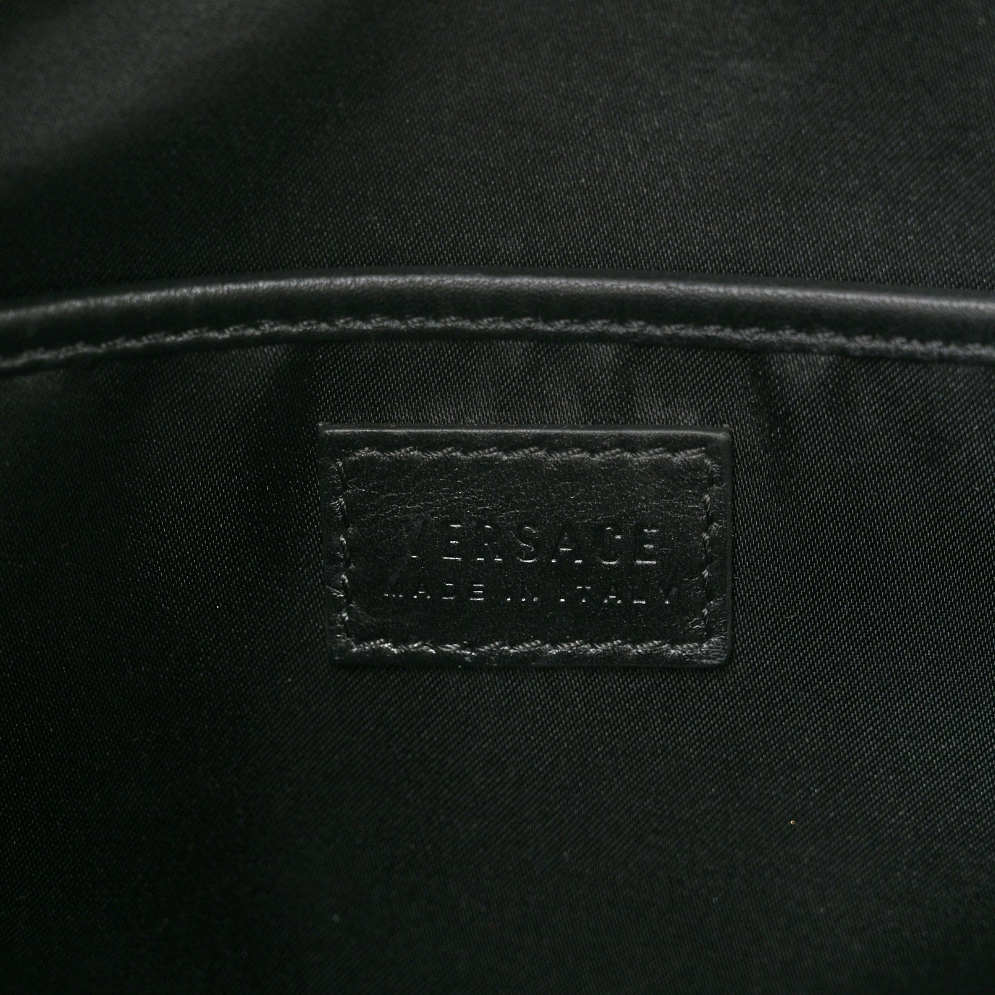 Vitello Calfskin Signature Tote Black