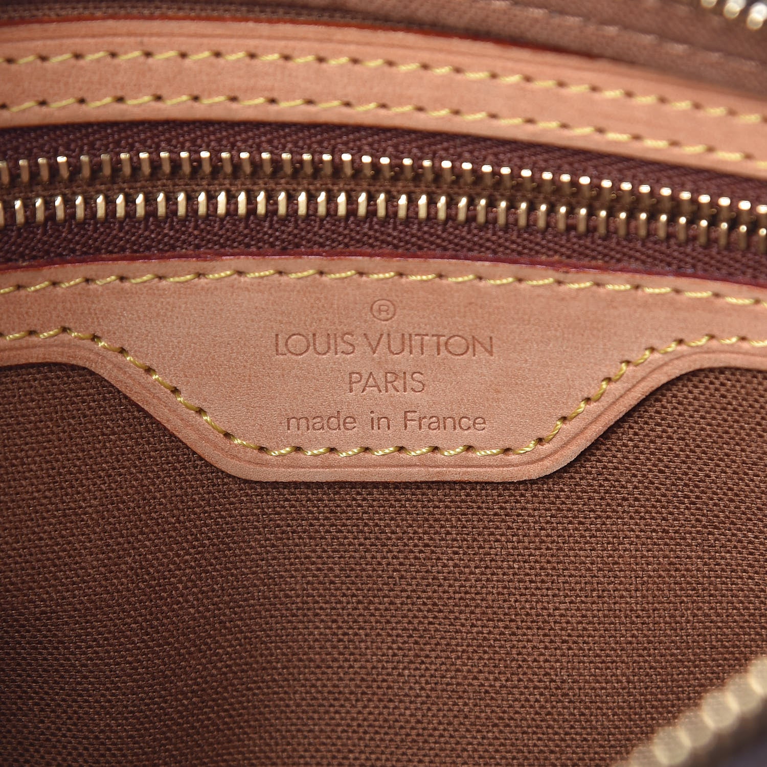 Louis Vuitton Monogram Trotteur 6 of 16