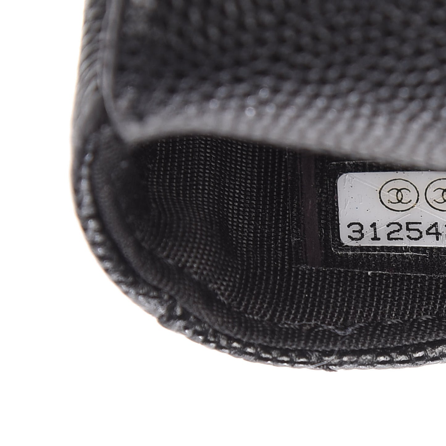 Caviar Quilted Pearl Card Holder On Chain Black