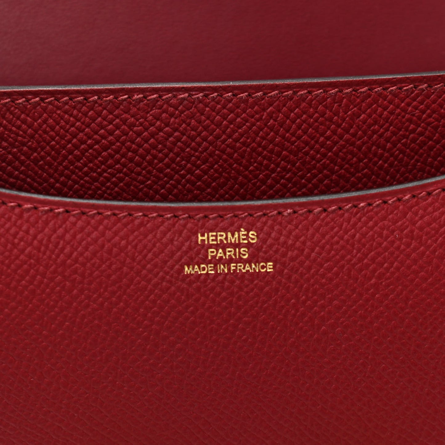 Epsom Constance 18 Rouge Grenat