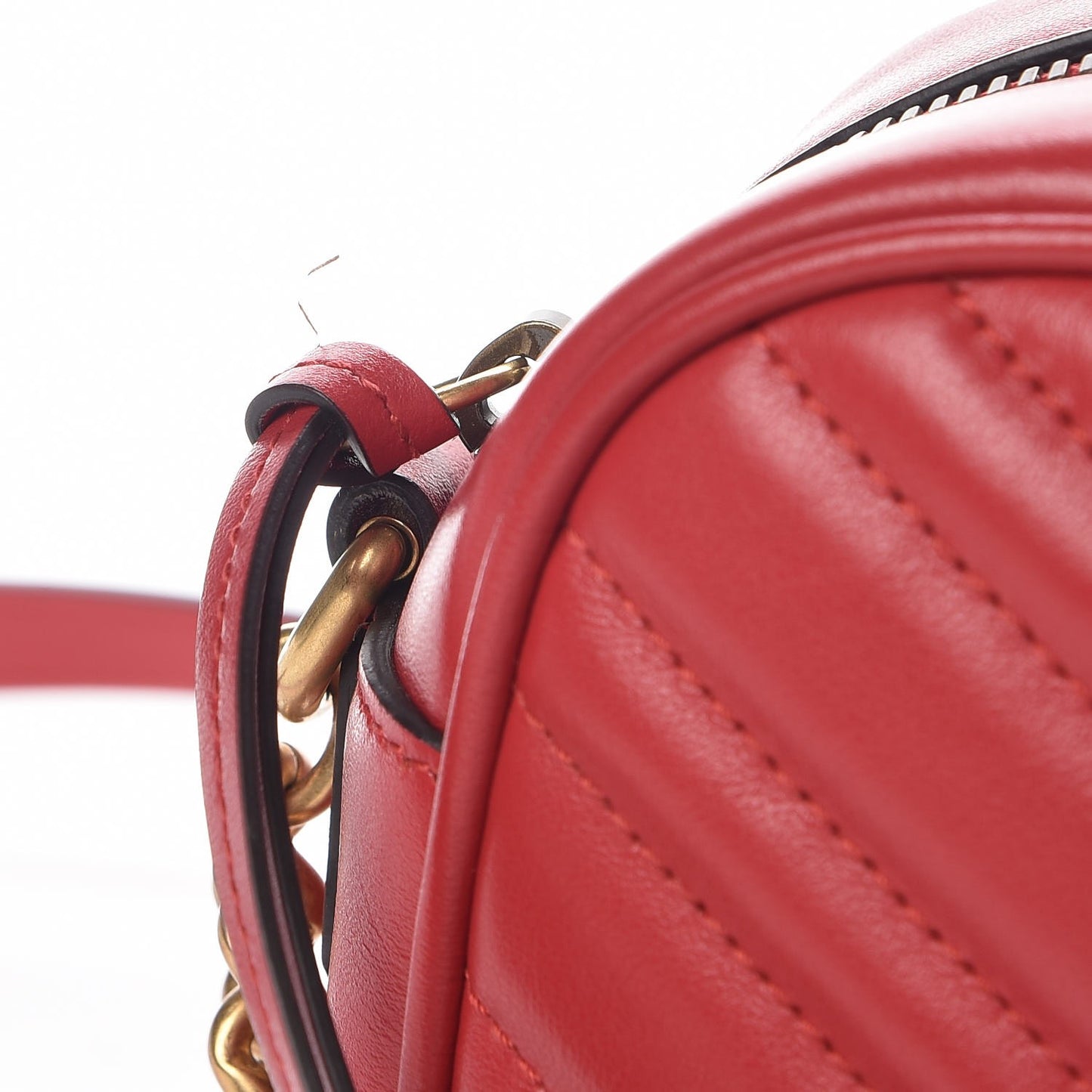 Calfskin Matelasse Small GG Marmont Chain Shoulder Bag Hibiscus Red