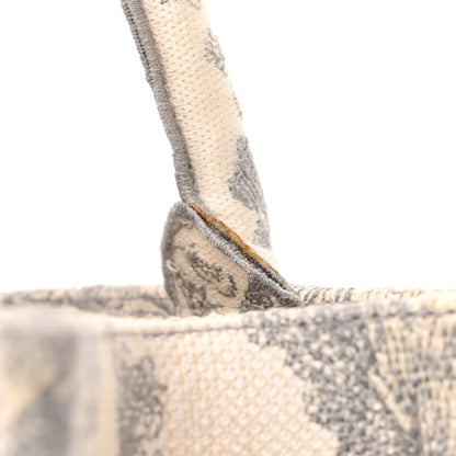 Christian Dior Canvas Embroidered Medium Dioriviera Toile De Jouy Book Tote Gray 13 of 14
