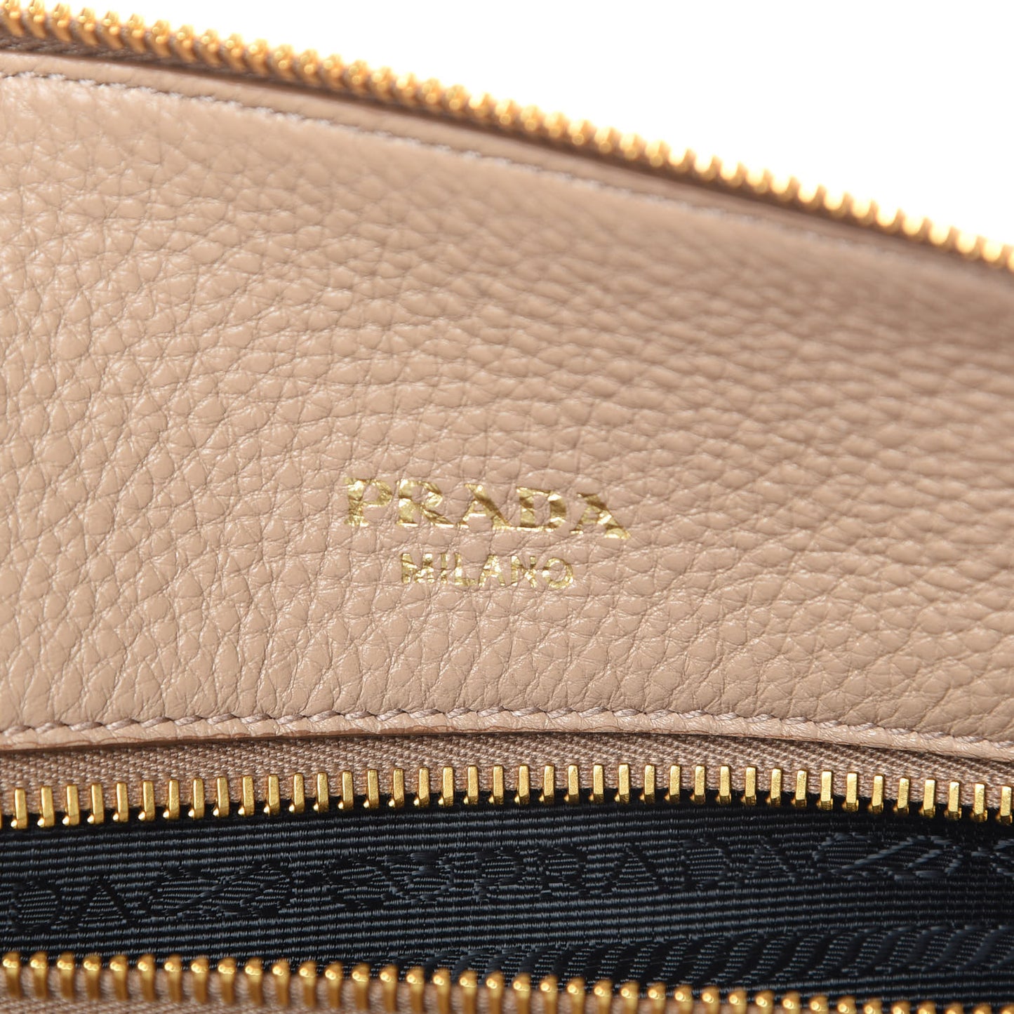 Vitello Phenix Satchel Cammeo