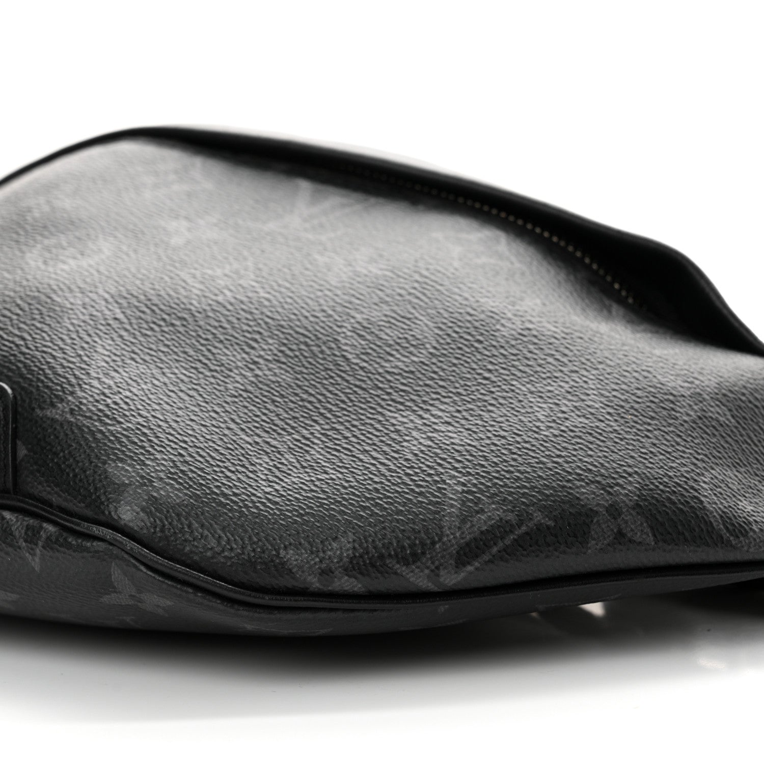 Louis Vuitton Monogram Eclipse Discovery Bumbag PM 9 of 10