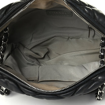 Chanel Lambskin Bubble Quilt Camera Case Black 4 of 6