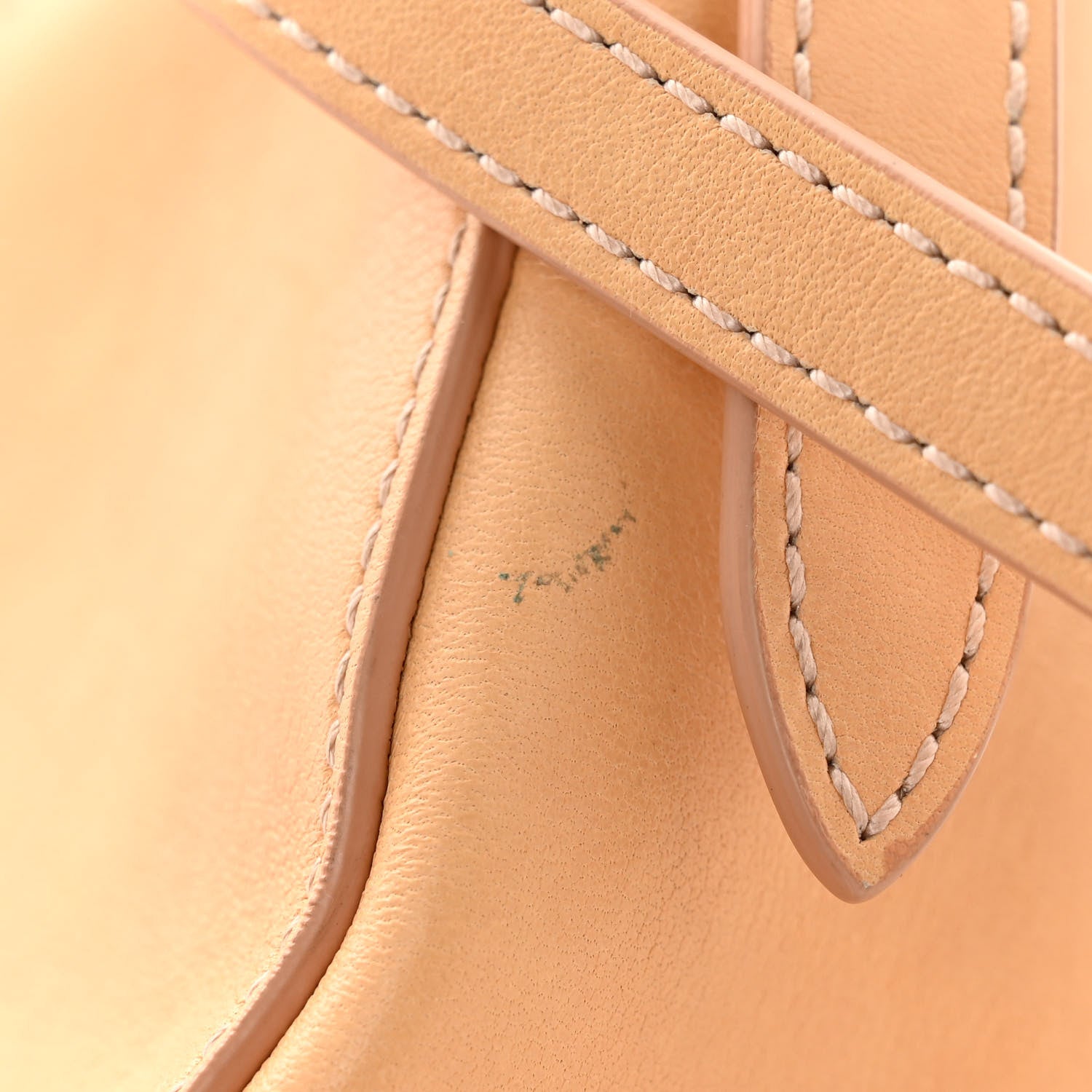 Chloe Small Grain Calfskin Kiss Bag Sandy Beige 10 of 10