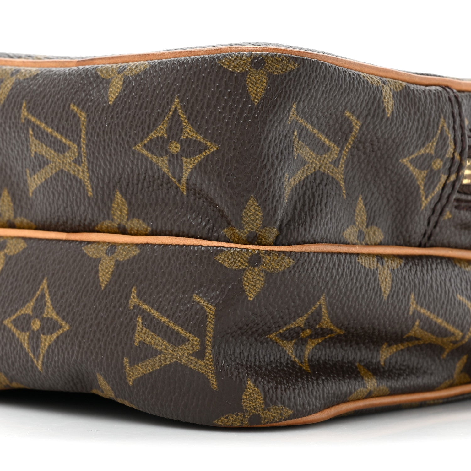 Louis Vuitton Monogram Amazone PM 9 of 19
