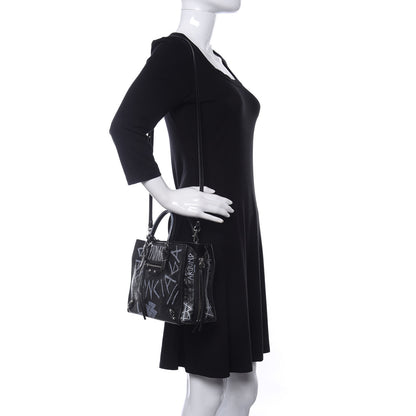 Balenciaga Agneau Graffiti Papier A6 Zip Around Tote Black White 2 of 8